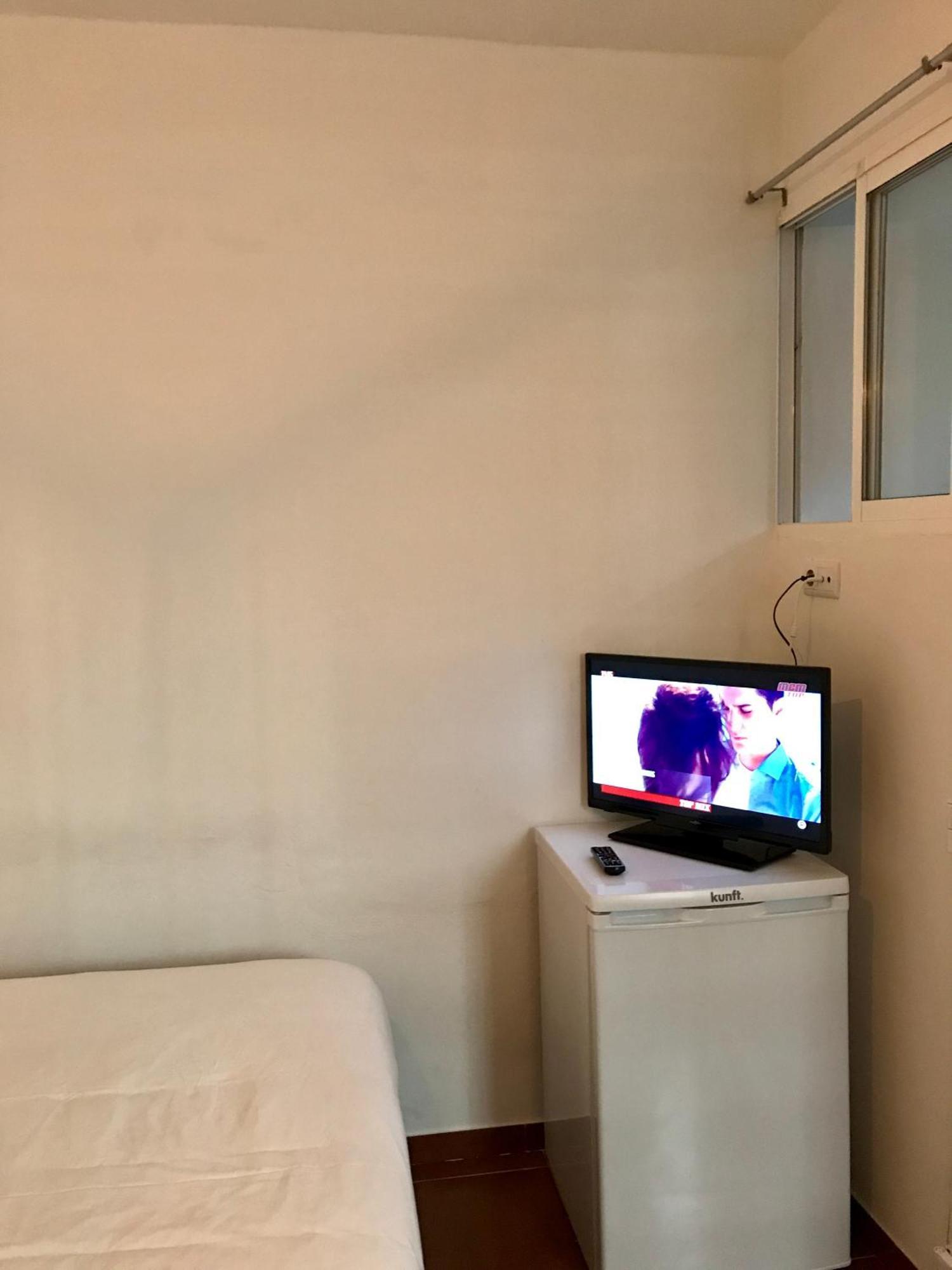 Firmeza 358 - Street Level Apartament